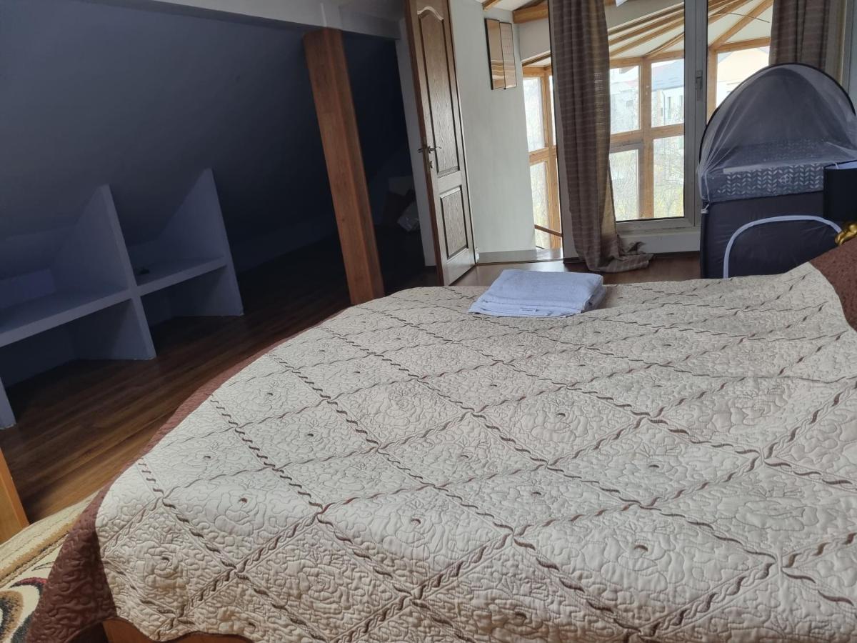 Penthouse Apartament 2 Floors, 2 Bedroom , 2 Bath, 120 Sqm , Inside Yard Parking Cluj-Napoca Exteriör bild