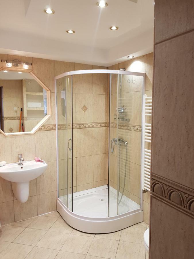 Penthouse Apartament 2 Floors, 2 Bedroom , 2 Bath, 120 Sqm , Inside Yard Parking Cluj-Napoca Exteriör bild